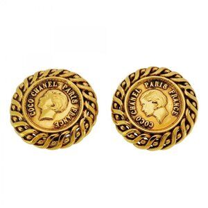 Chanel Earrings Vintage Round